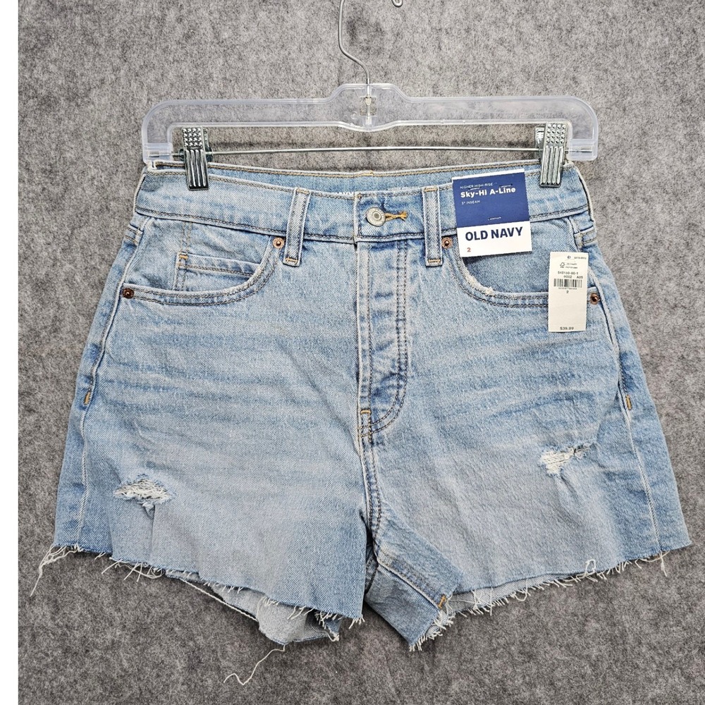Old Navy Sky-Hi A-Line Denim Shorts‎ Light Wash Distressed Raw Hem Size 2